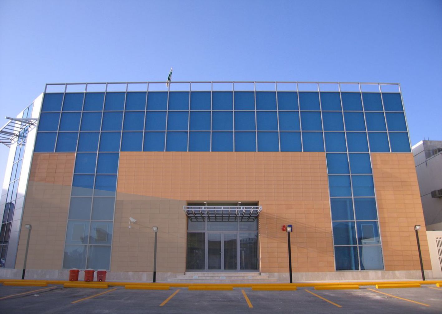 Al Thawan District - aluminium and glass works in Al Khobar