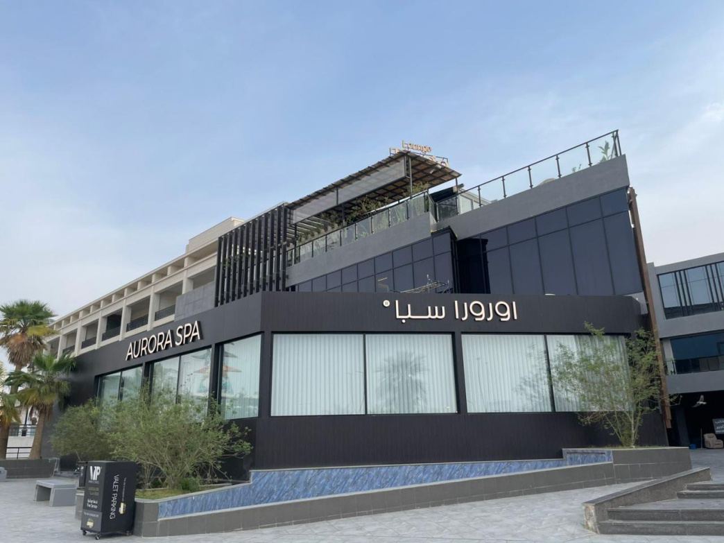 Aluminium and glass works by JCC