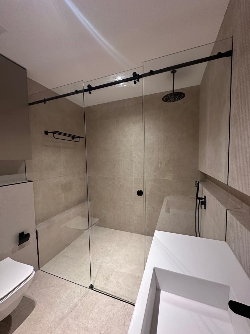 Aluminium and glass works by JCC